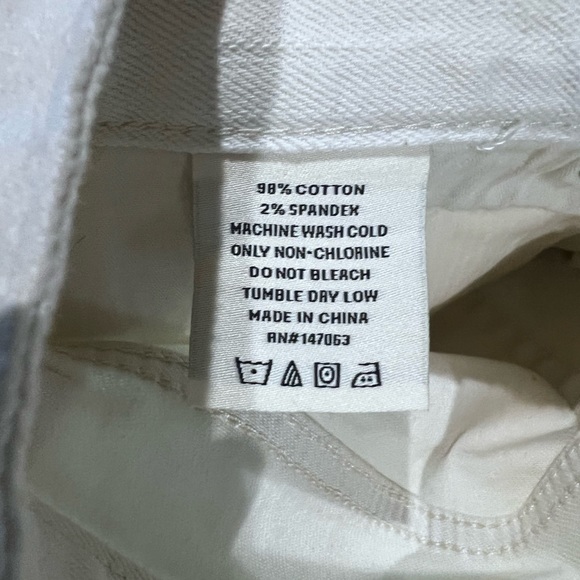 CCS Relaxed Fit Off White Jeans 36" - Picture 6 of 6